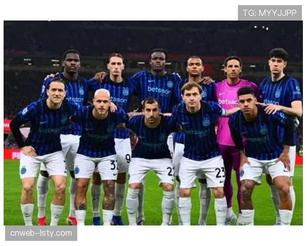 国米1-0力克AC米兰赢下德比,提前五轮夺得意甲冠军 国米1-0力克AC米兰赢下德比,提前五轮夺得意甲冠军